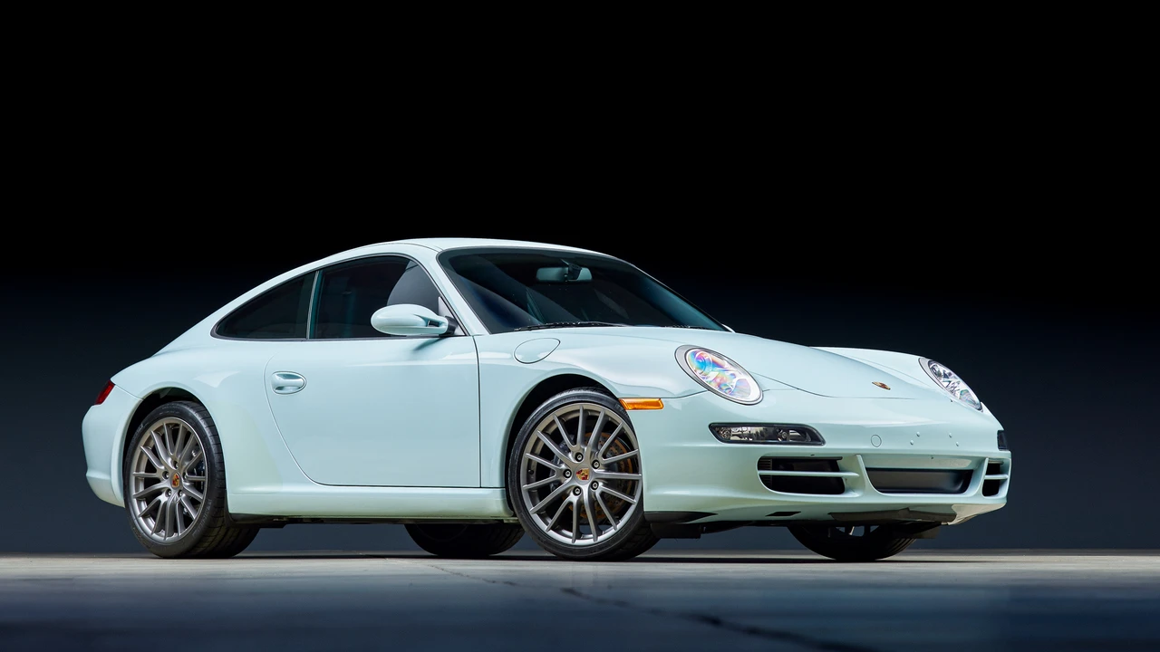2005 Porsche 997 Carrera - Image 15 of 31
