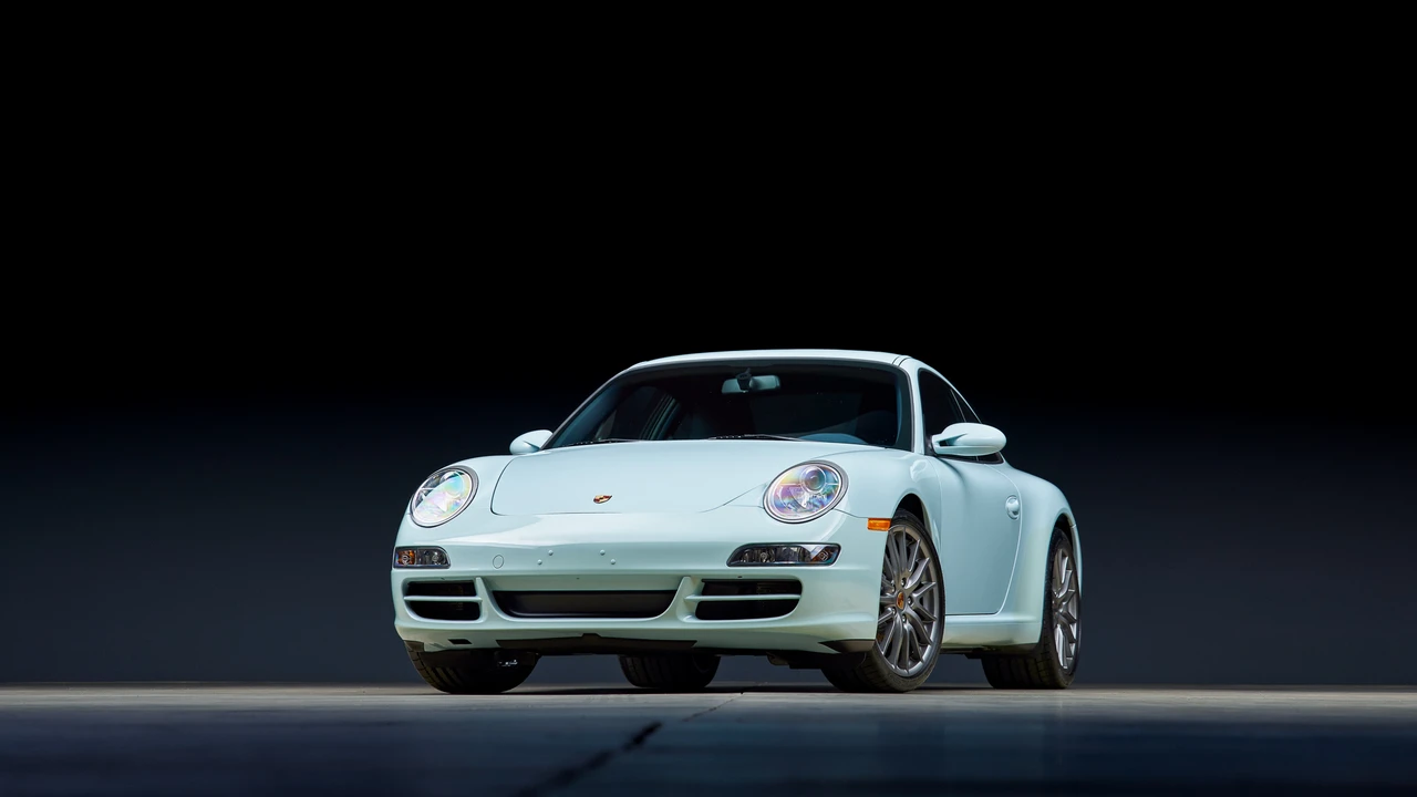 2005 Porsche 997 Carrera - Image 2 of 31