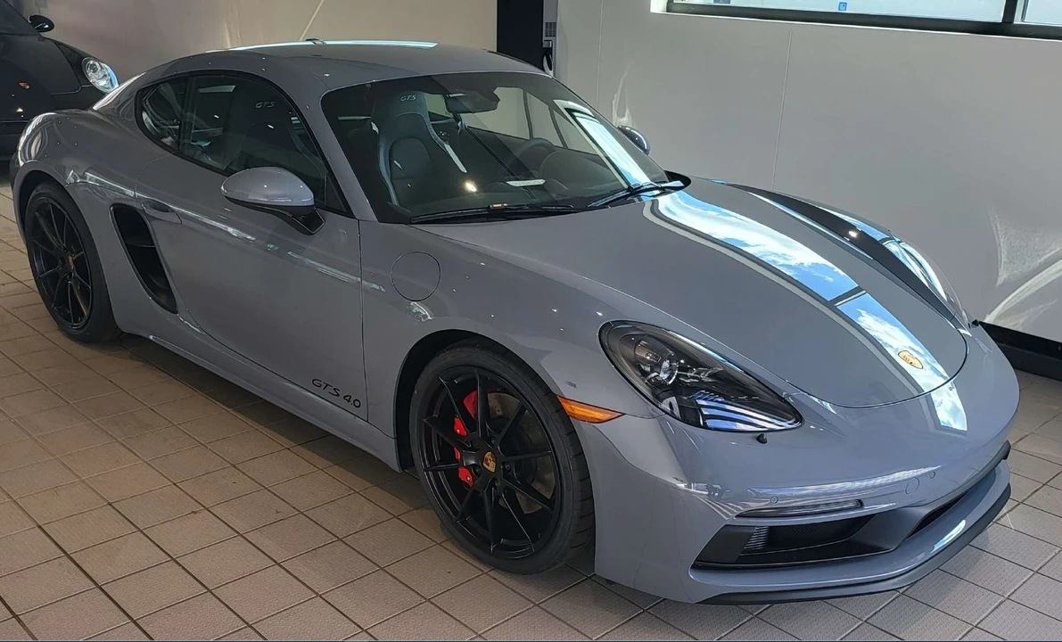 2023 Porsche 718 Cayman GTS 4.0 - Image 21 of 24