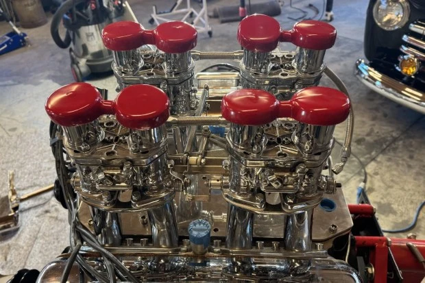 Parts & Memorabilia Engines - Image 3 of 5