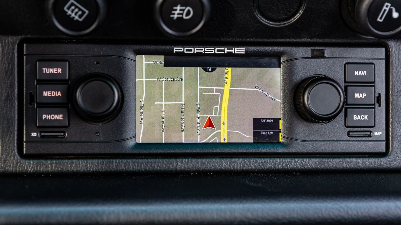 1997 Porsche 993 Carrera - Image 23 of 26