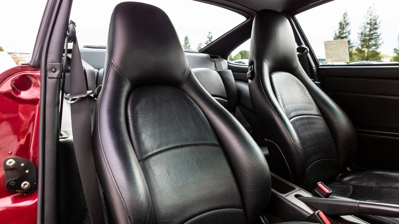 1997 Porsche 993 Carrera - Image 9 of 26