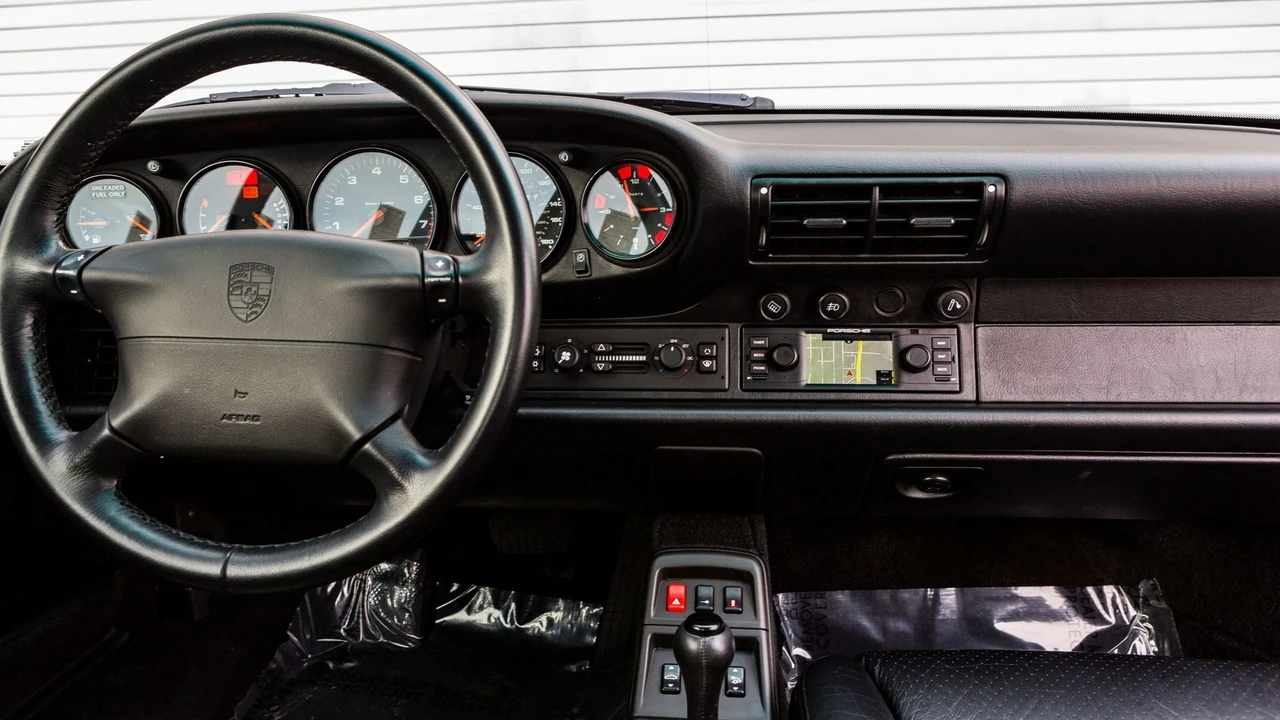 1997 Porsche 993 Carrera - Image 7 of 26
