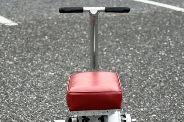 Honda Super Cub - Image 4 of 10