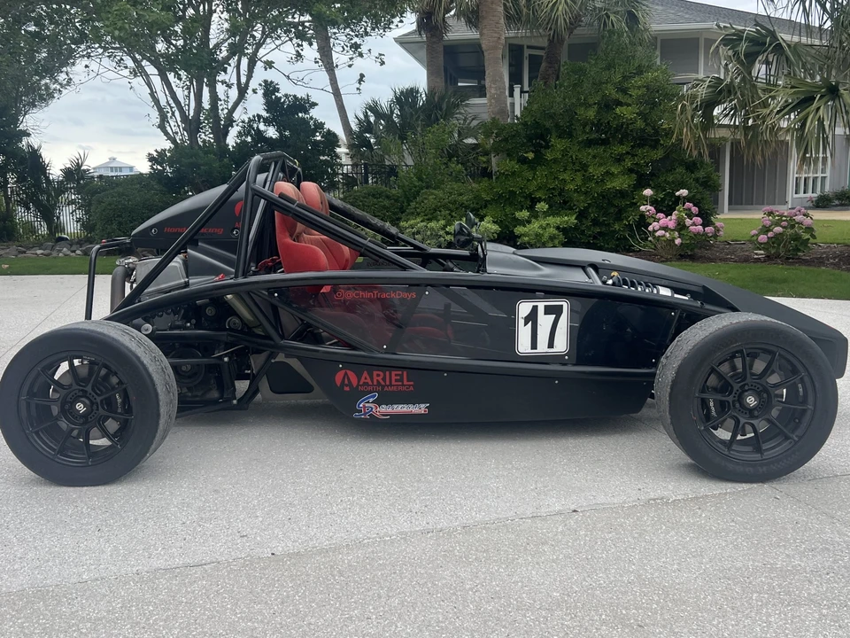 Ariel - Image 6 of 31