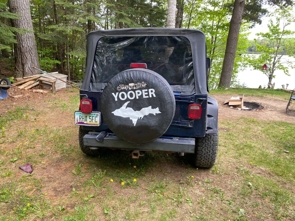 2003 Jeep TJ Wrangler - Image 2 of 10