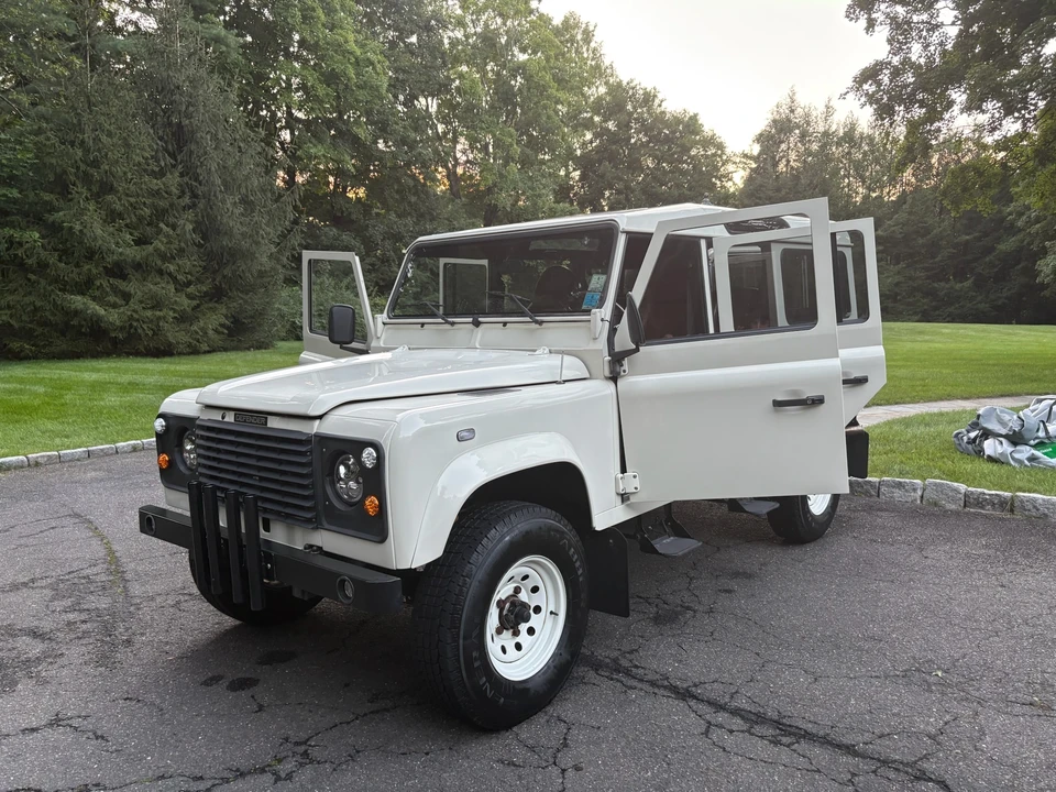 1984 Land Rover Defender 110 - Image 6 of 31