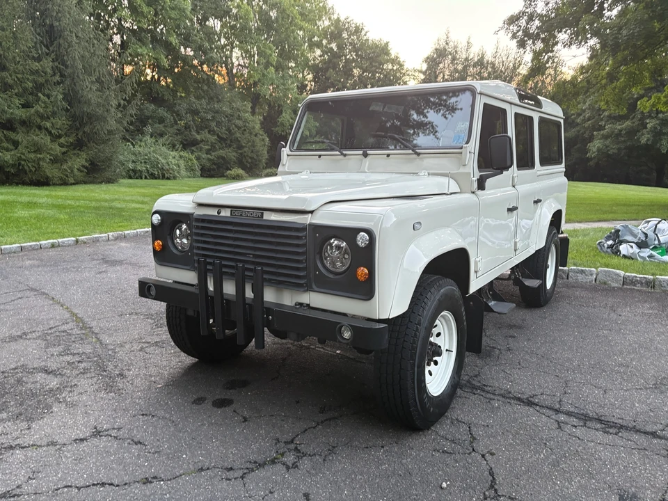 1984 Land Rover Defender 110 - Image 5 of 31