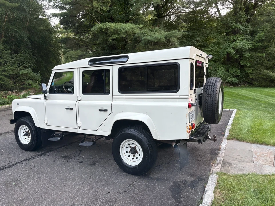 1984 Land Rover Defender 110 - Image 9 of 31