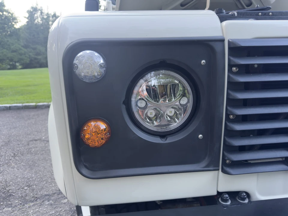 1984 Land Rover Defender 110 - Image 23 of 31