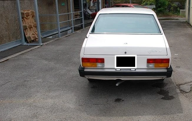 1980 Alfa Romeo Alfetta - Image 23 of 31