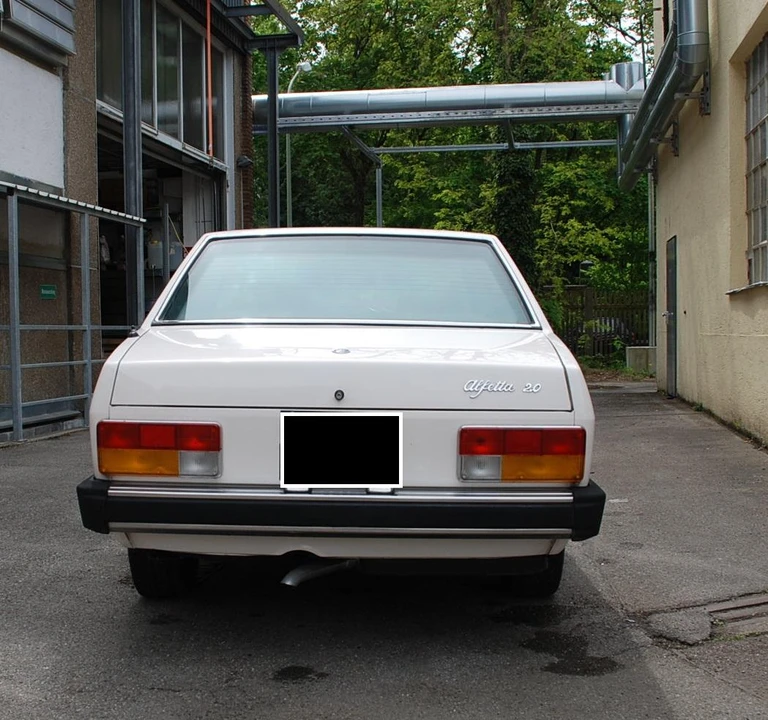 1980 Alfa Romeo Alfetta - Image 24 of 31