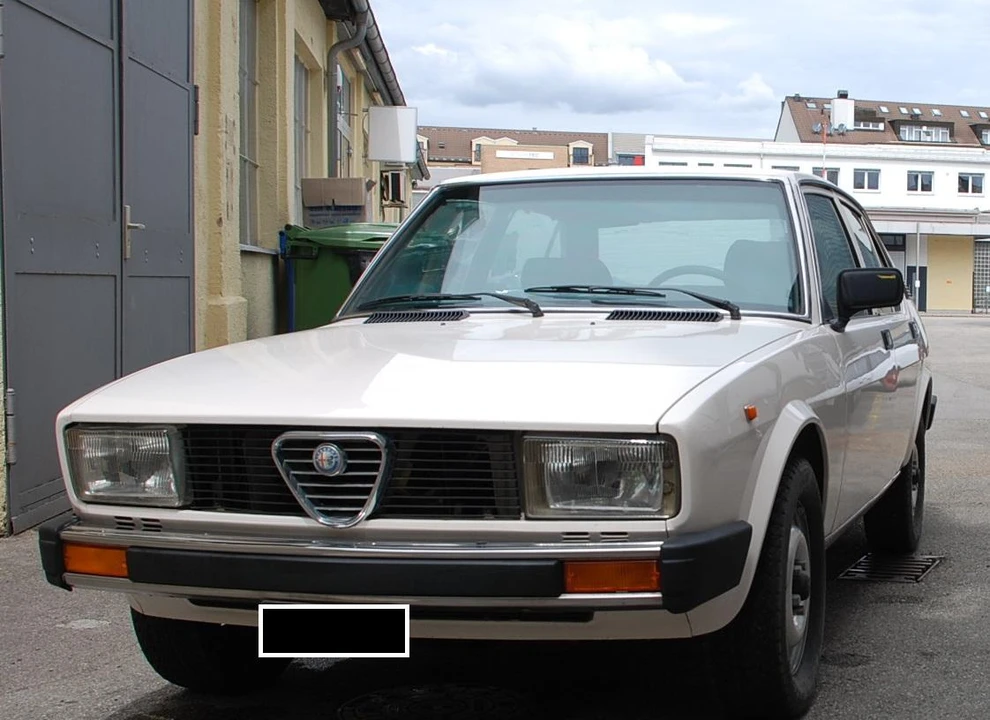 1980 Alfa Romeo Alfetta - Image 6 of 31