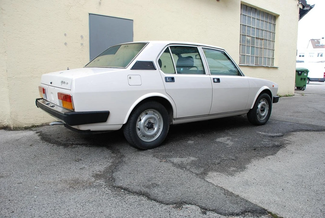 1980 Alfa Romeo Alfetta - Image 18 of 31