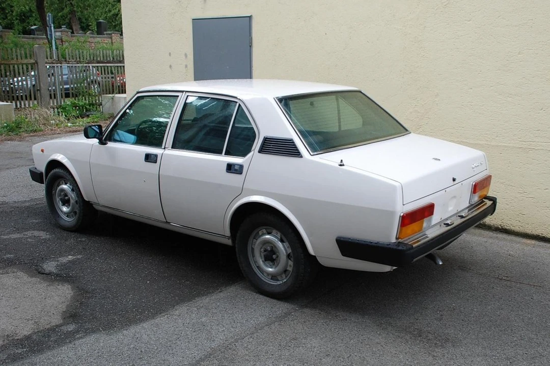1980 Alfa Romeo Alfetta - Image 29 of 31