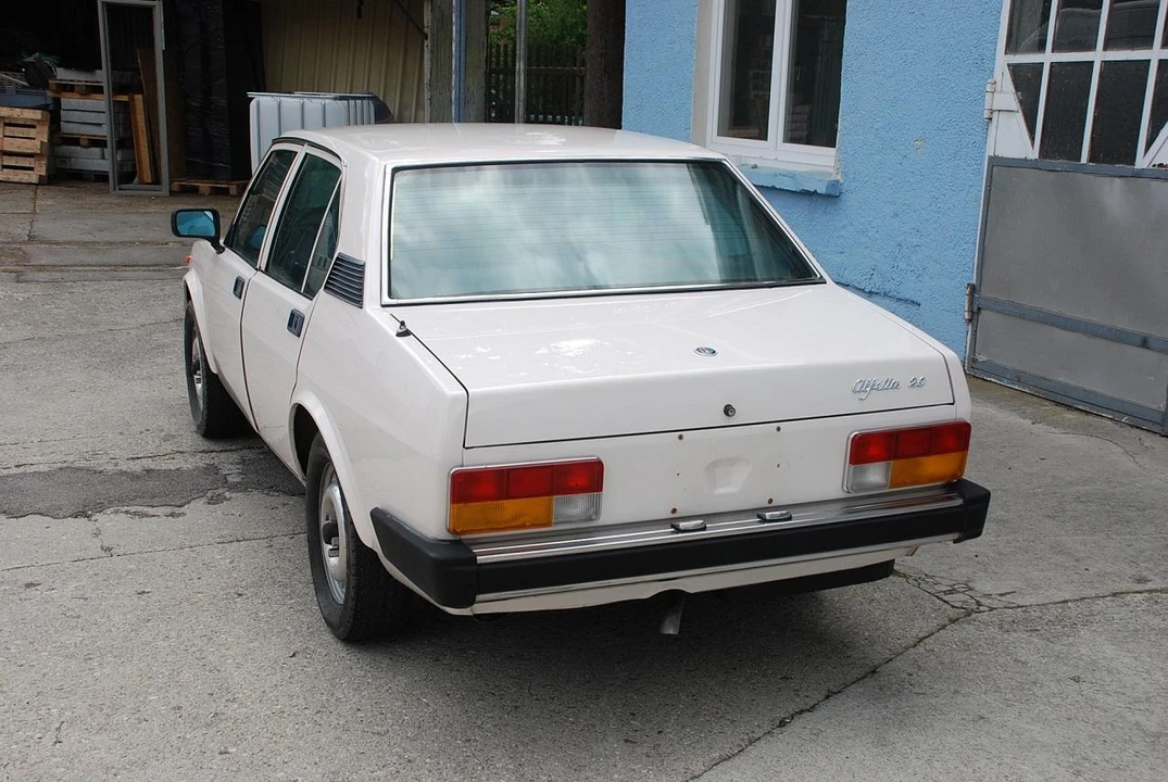 1980 Alfa Romeo Alfetta - Image 27 of 31