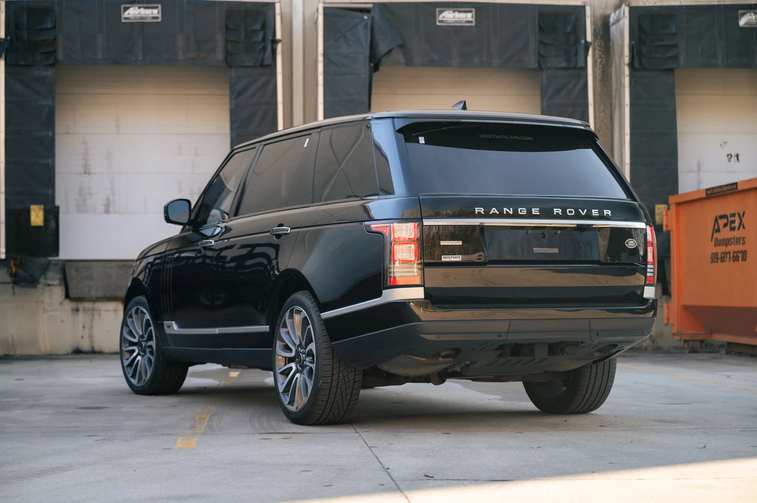 2017 Land Rover Range Rover L405 - Image 9 of 31