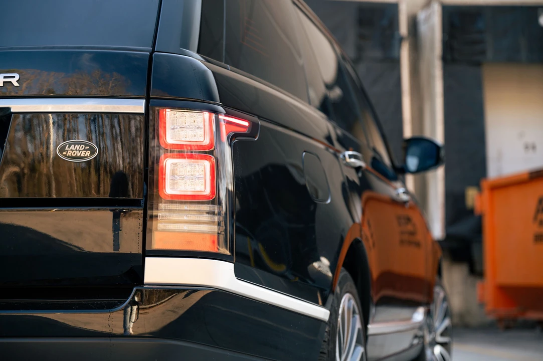 2017 Land Rover Range Rover L405 - Image 29 of 31