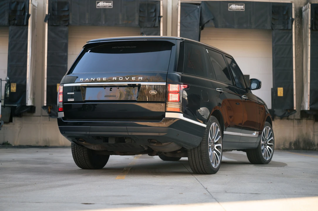 2017 Land Rover Range Rover L405 - Image 5 of 31