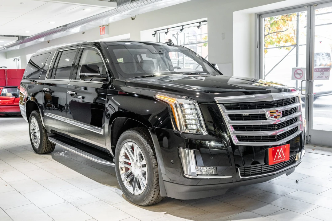 2019 Cadillac Escalade 4th Gen - Image 9 of 31