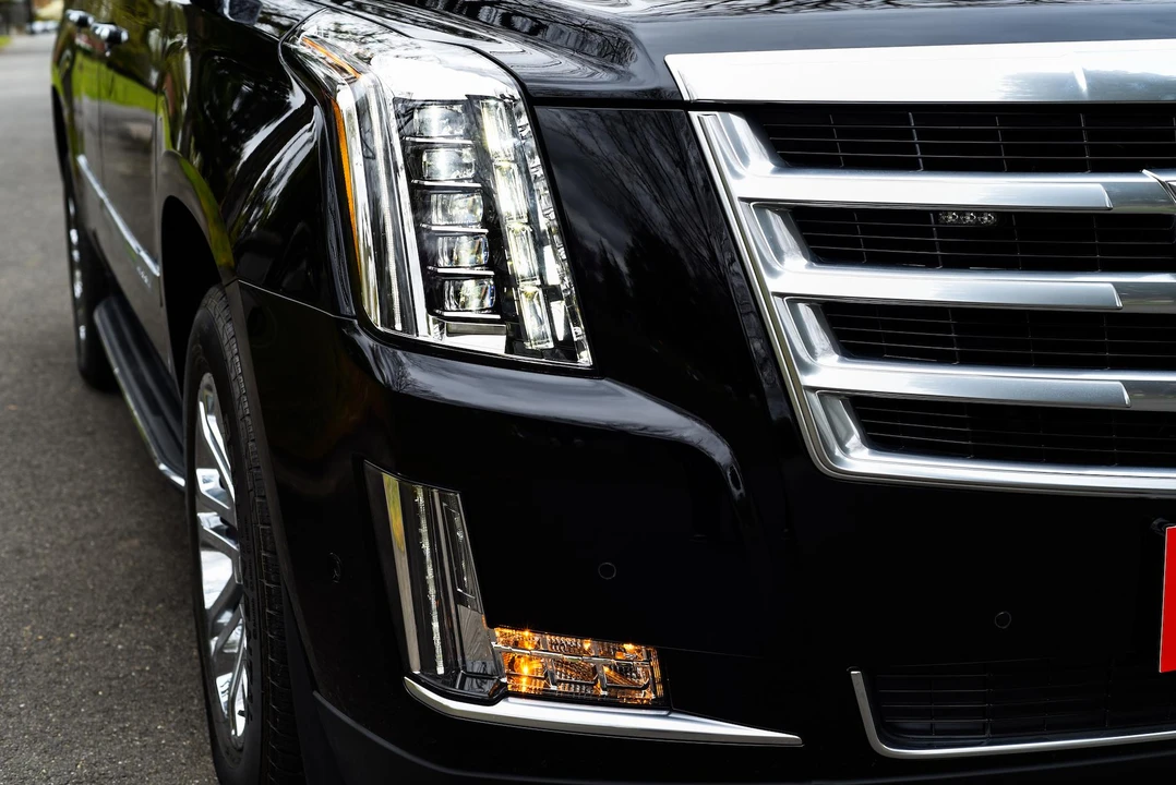 2019 Cadillac Escalade 4th Gen - Image 23 of 31