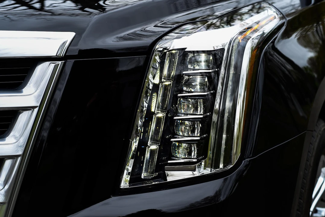 2019 Cadillac Escalade 4th Gen - Image 21 of 31