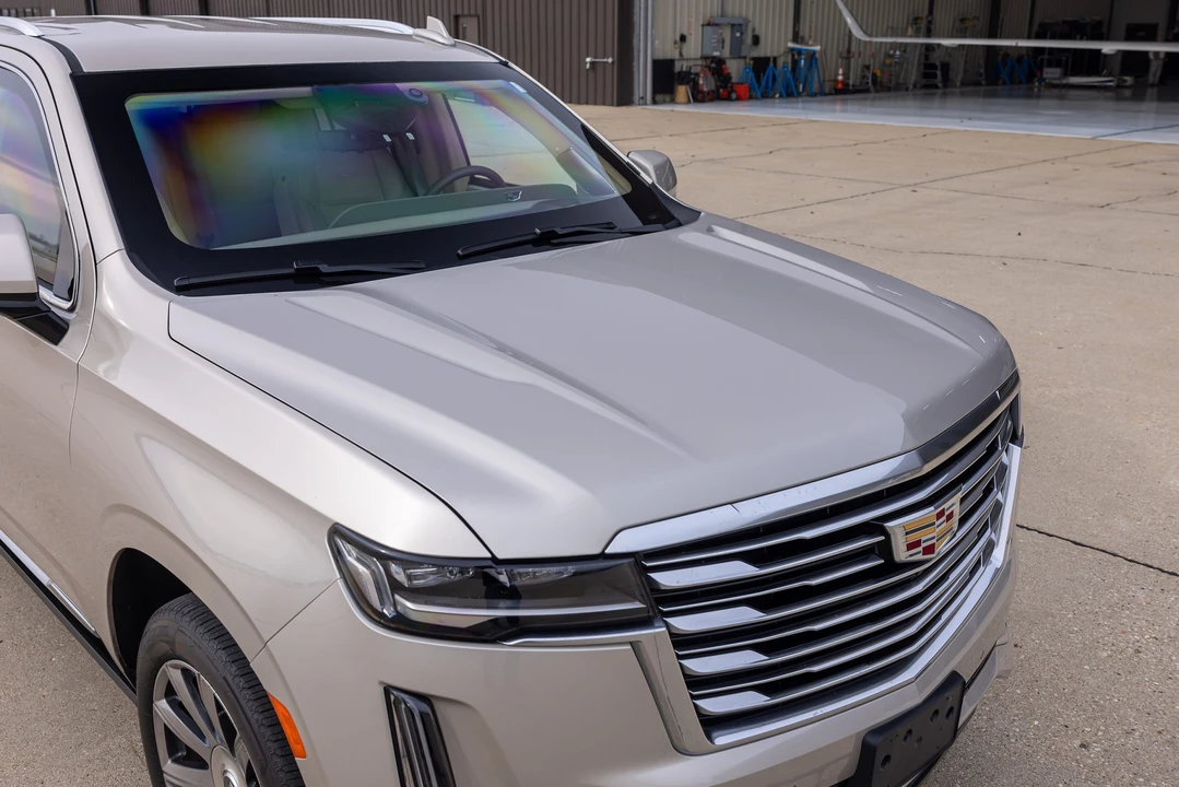 2021 Cadillac Escalade 5th Gen - Image 29 of 31
