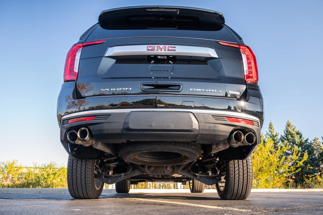 2022 GMC Yukon 5th Gen - Image 11 of 31