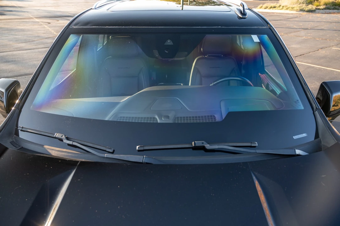2022 GMC Yukon 5th Gen - Image 26 of 31