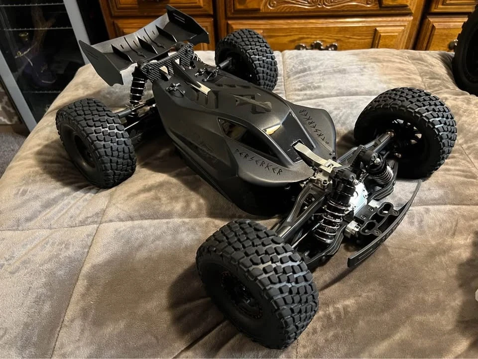 Parts & Memorabilia Scale Models - Image 10 of 10