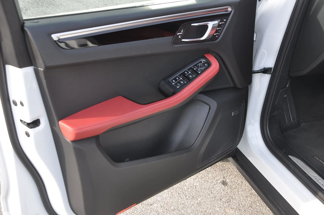 2020 Porsche Macan S - Image 3 of 8