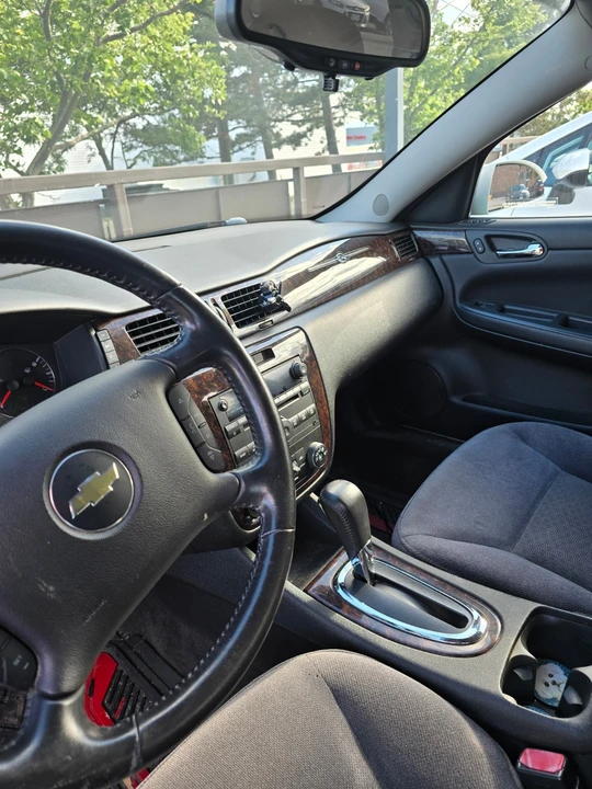 2013 Chevrolet Impala 9th Gen - Image 16 of 21