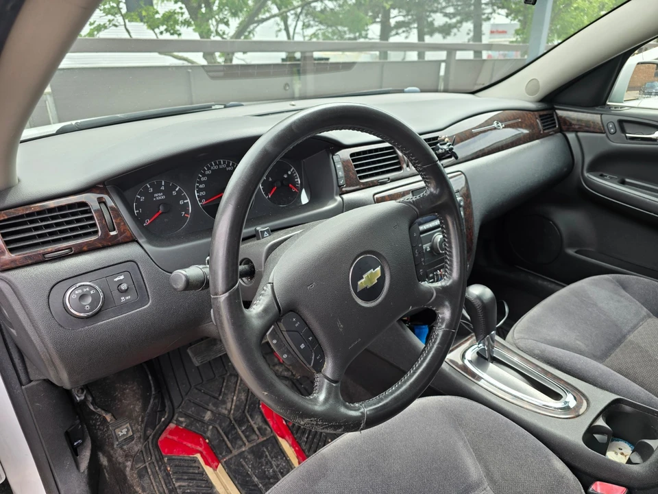 2013 Chevrolet Impala 9th Gen - Image 8 of 23
