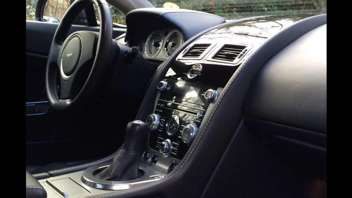 2014 Aston Martin V8 Vantage (2006-2017) - Image 9 of 10