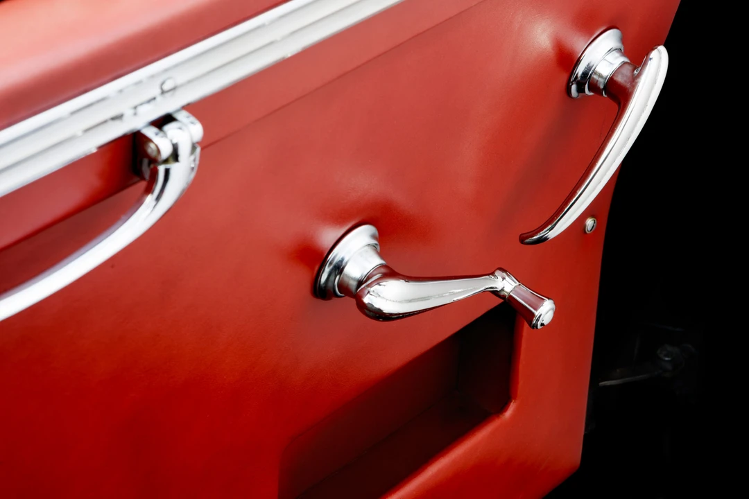 Aston Martin DB1 & DB2 & DB2/4 & DB Mark III - Image 9 of 25