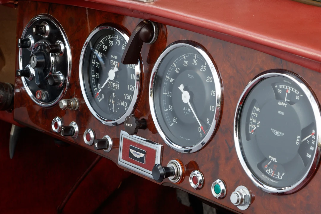 Aston Martin DB1 & DB2 & DB2/4 & DB Mark III - Image 5 of 25