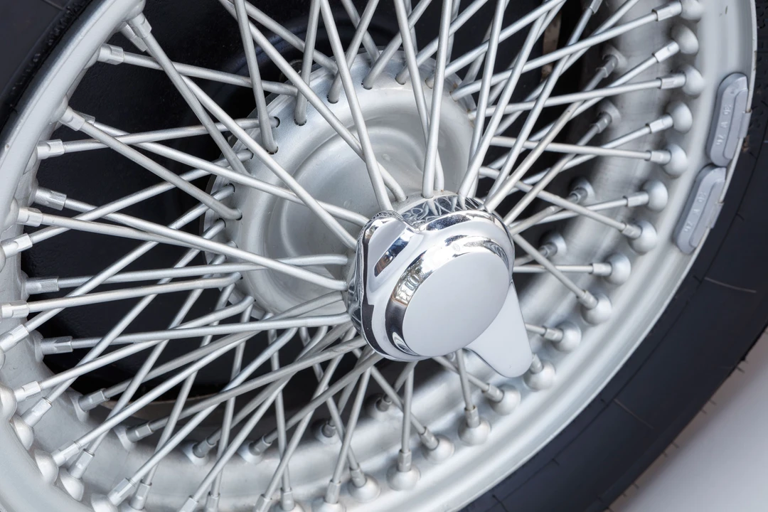 Aston Martin DB1 & DB2 & DB2/4 & DB Mark III - Image 24 of 25
