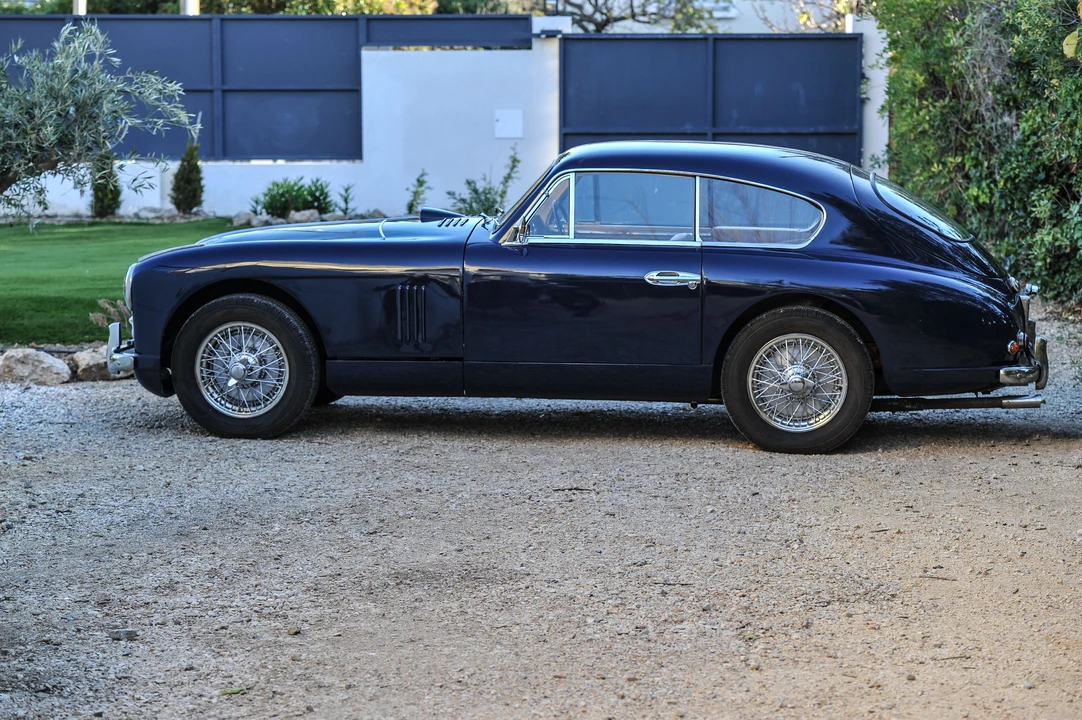 Aston Martin DB1 & DB2 & DB2/4 & DB Mark III - Image 2 of 31