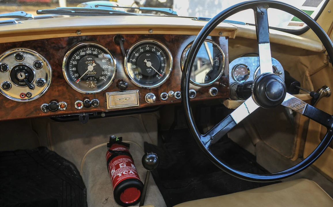 Aston Martin DB1 & DB2 & DB2/4 & DB Mark III - Image 13 of 31