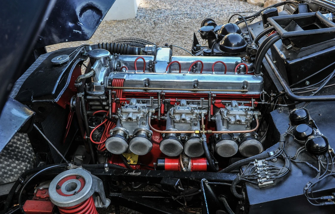 Aston Martin DB1 & DB2 & DB2/4 & DB Mark III - Image 22 of 31