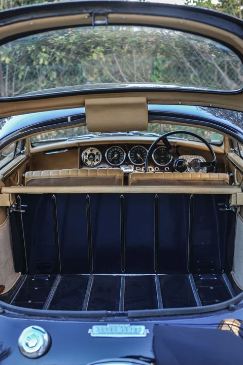 Aston Martin DB1 & DB2 & DB2/4 & DB Mark III - Image 28 of 31