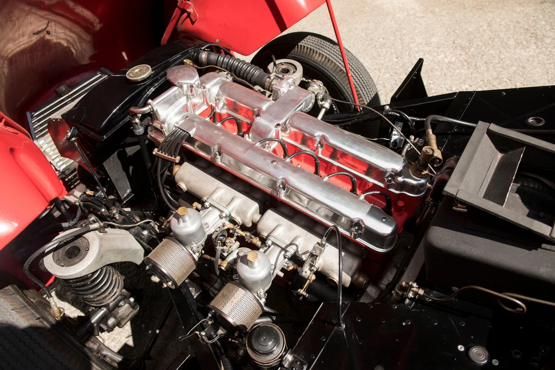 Aston Martin DB1 & DB2 & DB2/4 & DB Mark III - Image 16 of 22