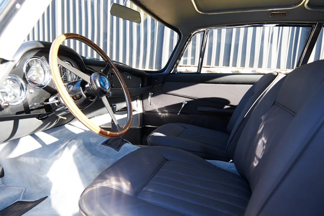 Aston Martin DB4 - Image 8 of 19