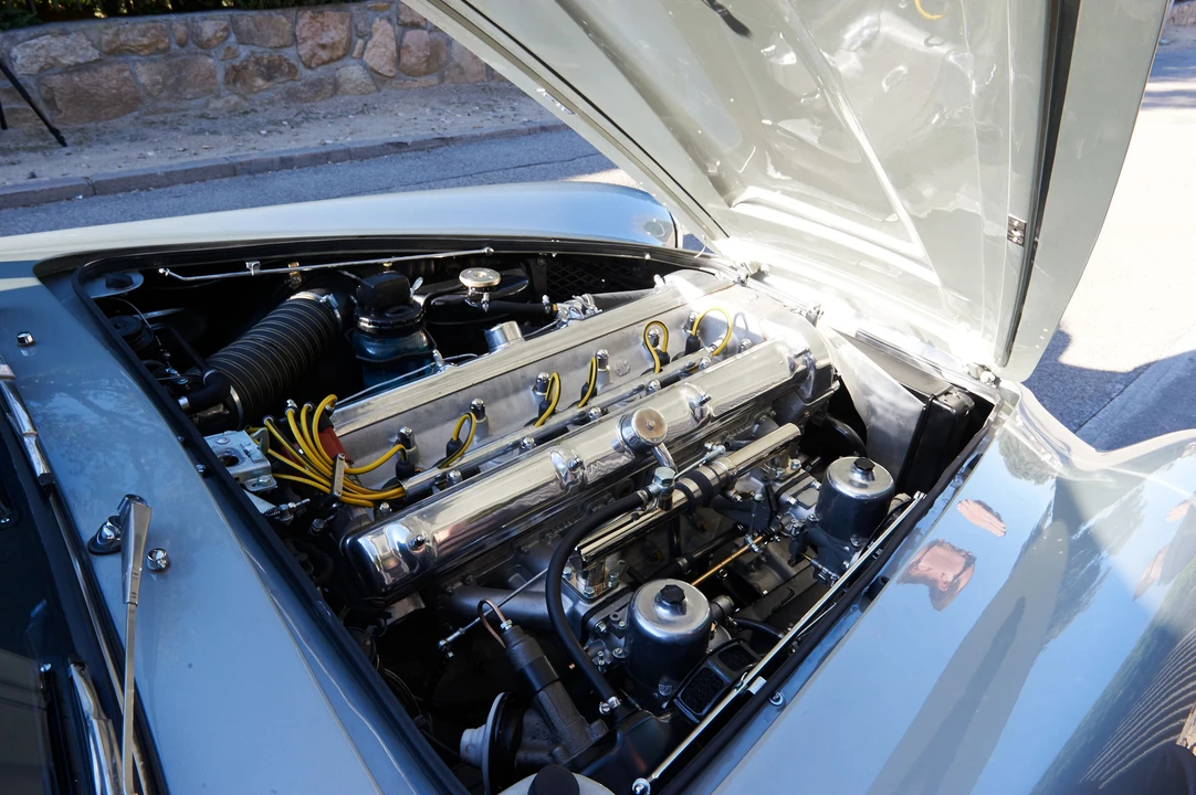 Aston Martin DB4 - Image 19 of 19