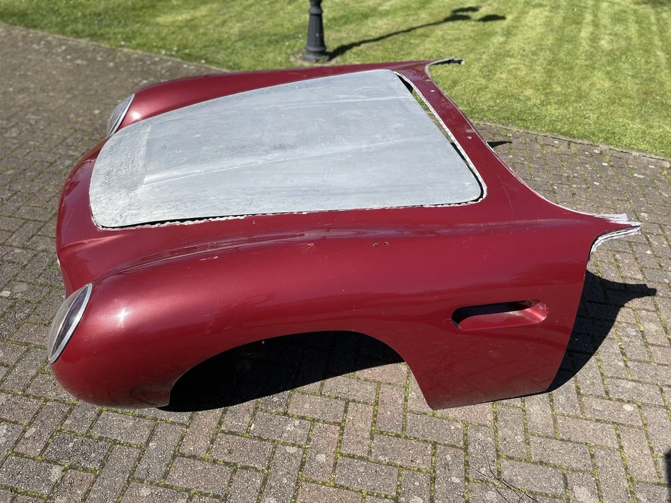2023 Aston Martin DB5 - Image 9 of 30