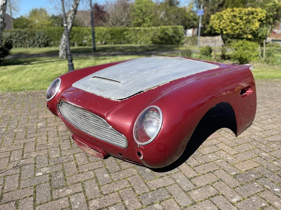 2023 Aston Martin DB5 - Image 23 of 30