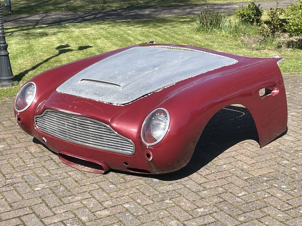 2023 Aston Martin DB5 - Image 21 of 30