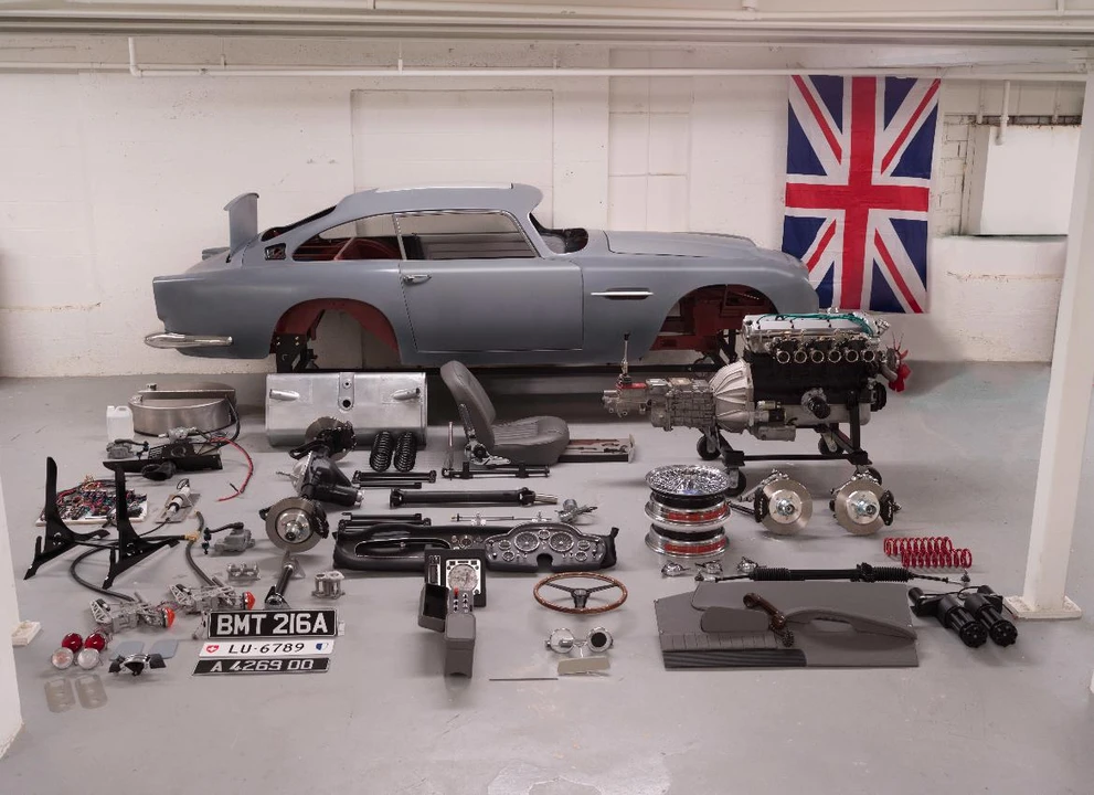 Aston Martin DB5 - Image 2 of 31