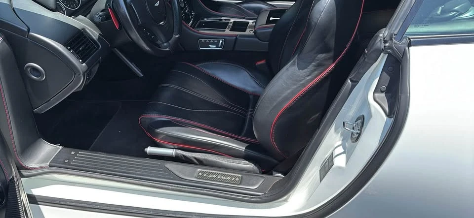 2015 Aston Martin DB9 - Image 5 of 10