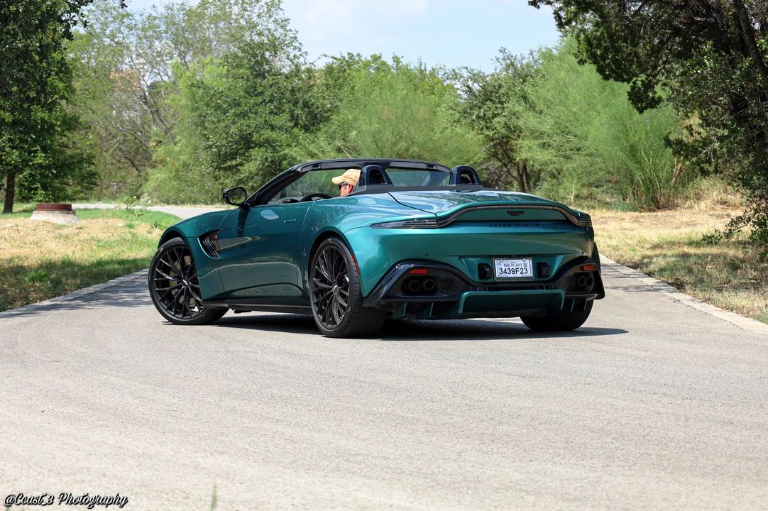 2023 Aston Martin V8 Vantage (2019+) - Image 2 of 13